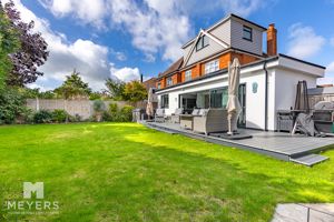 Photo 8- click for photo gallery